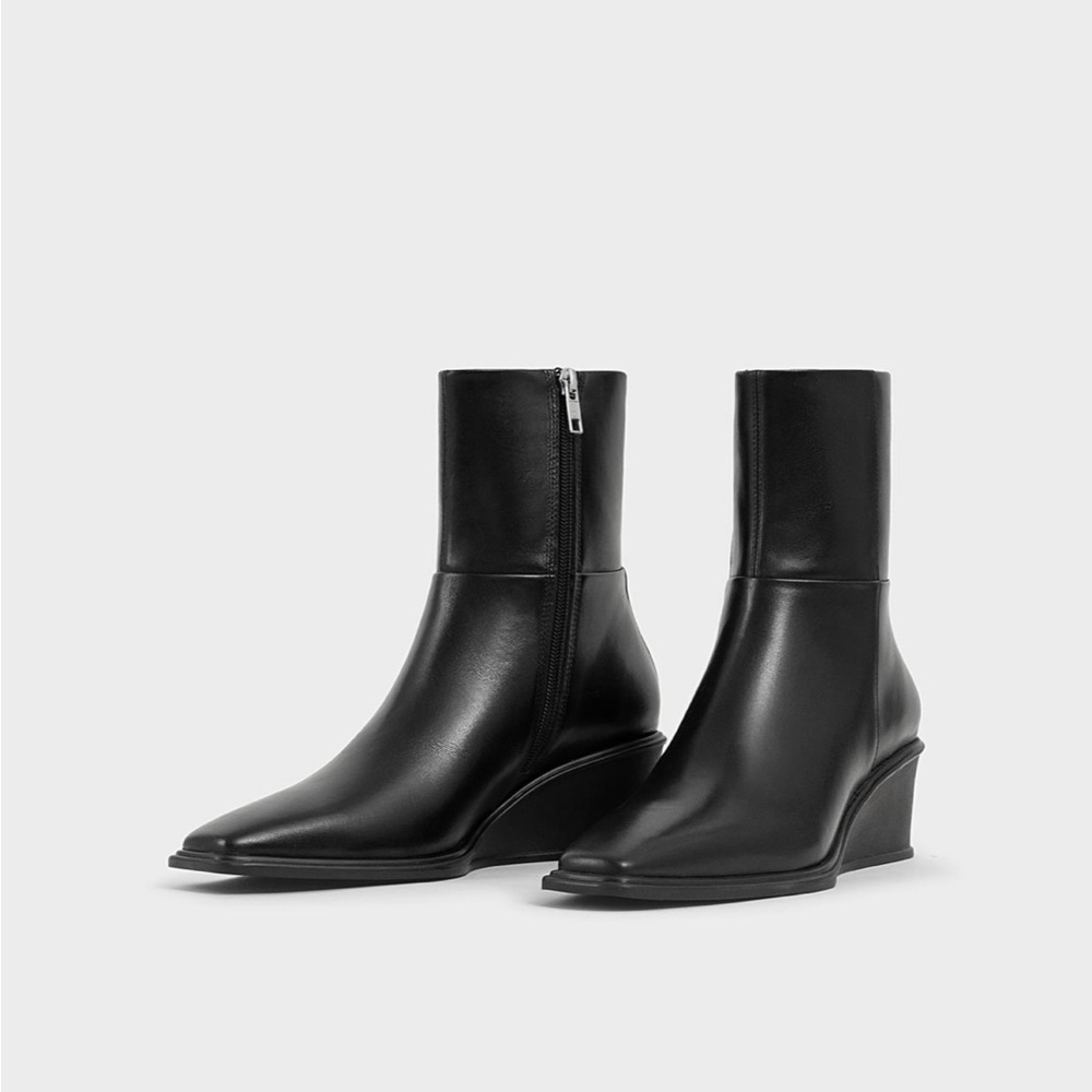 Vagabond Aino Black Wedge Leather Ankle Boots - Women